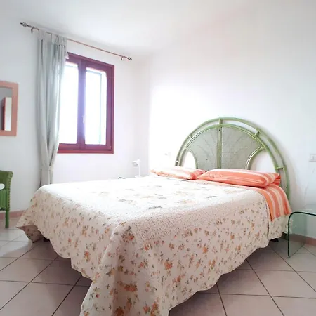 Appartement Santa Teresa Sea View - Private Parking & Wifi *